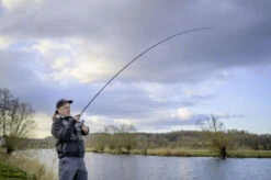 Quantum Smoke S3 Plus Spinning 2,70m (18-105g) -Vis Tactiek Verkoop 317030d10b7231f8